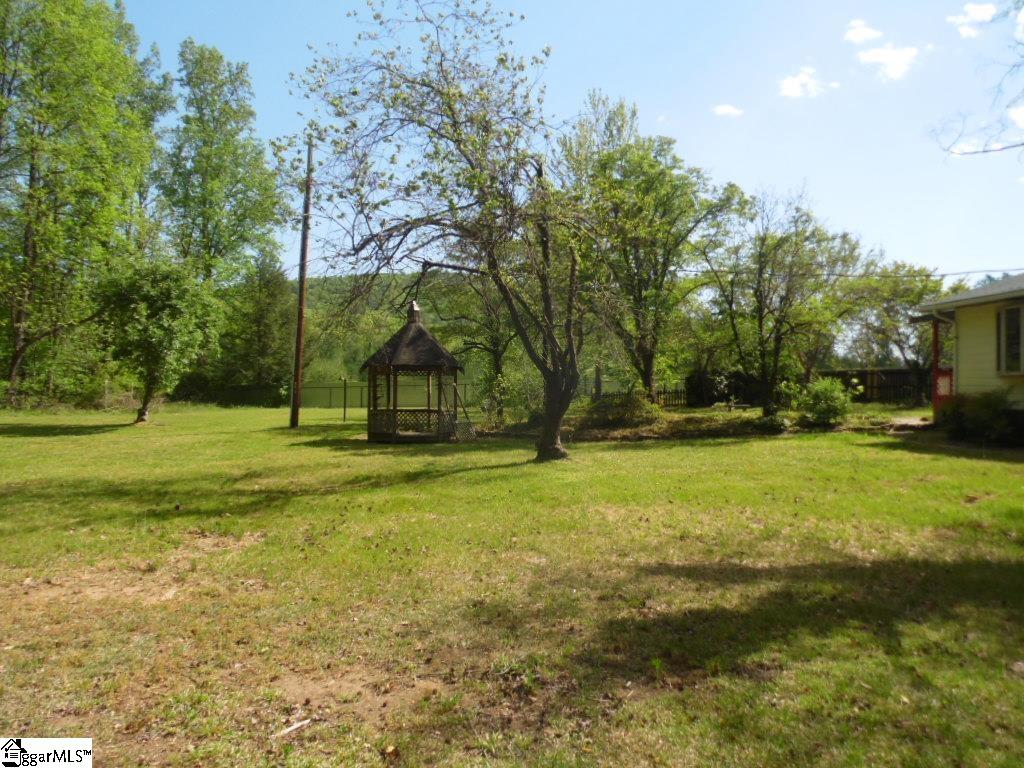 116 Gap Creek Road Marietta, SC 29661 - Photo 6 of 34