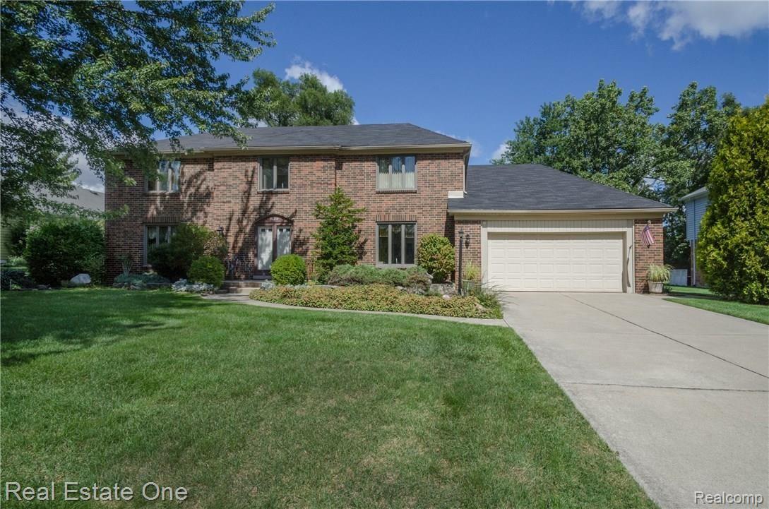36214 Congress Road Farmington, MI 48335 - Photo 1 of 23 Welcome Home!