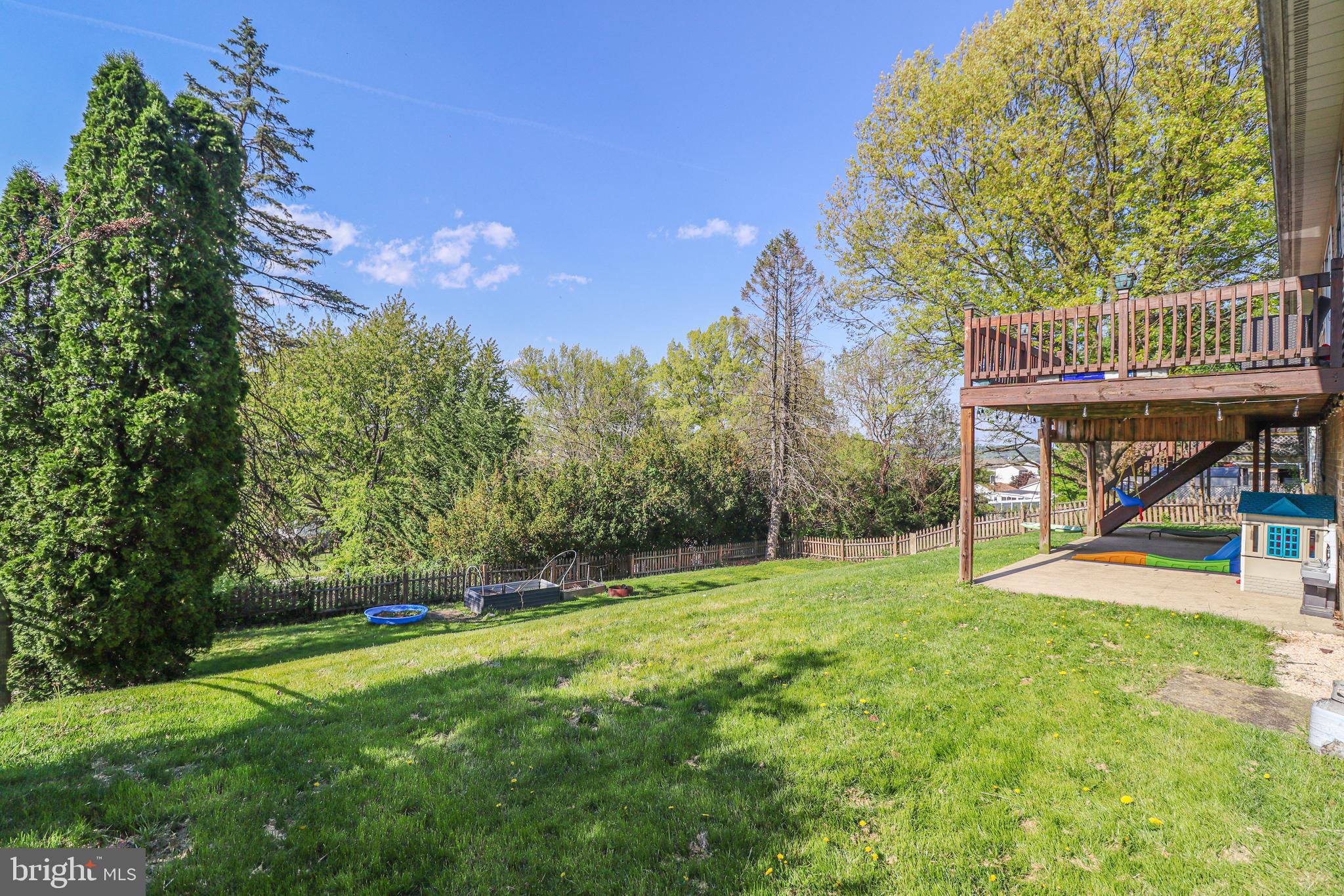 605 Norman Road York, PA 17406 - Photo 37 of 42
