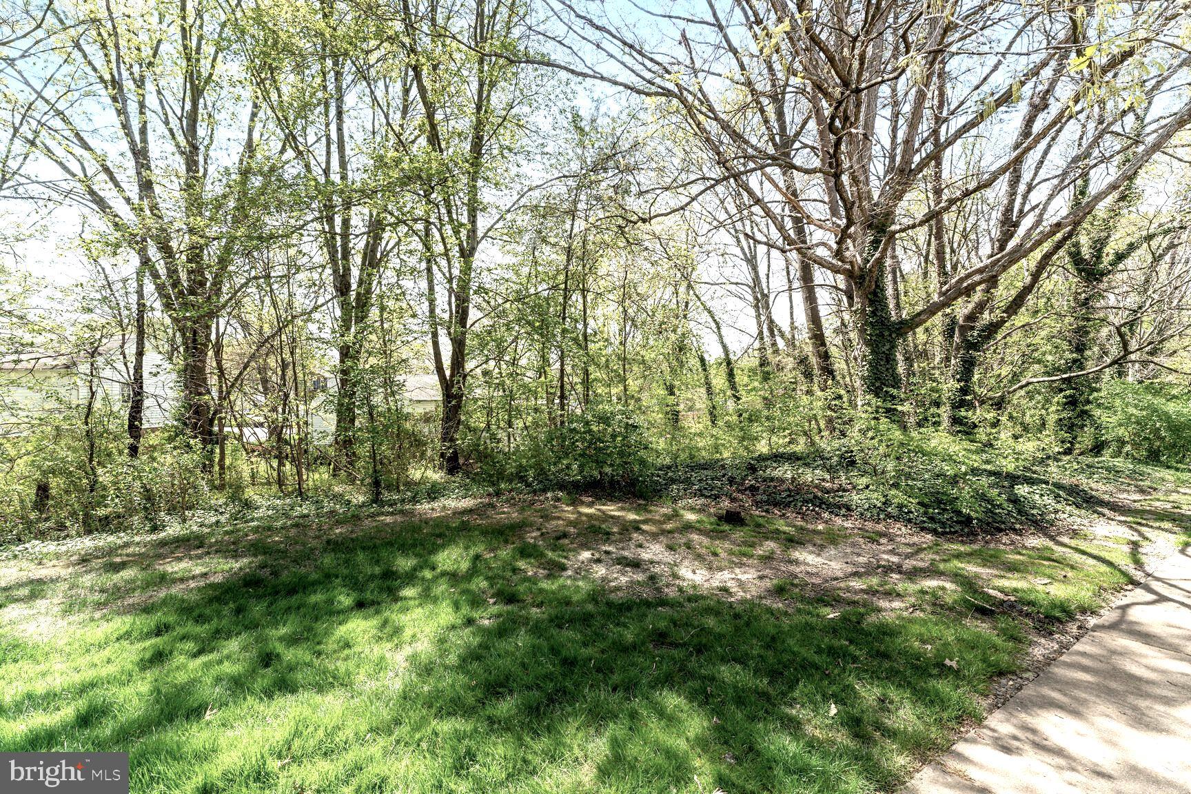 8054 Powderbrook Lane Springfield, VA 22153 - Photo 27 of 29 Gallery Image 27