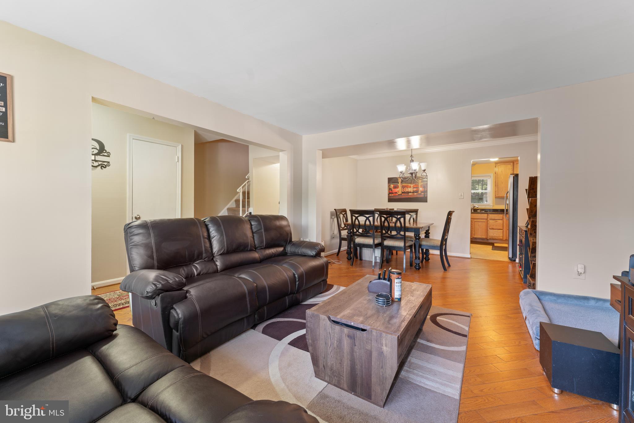 8054 Powderbrook Lane Springfield, VA 22153 - Photo 4 of 29 Living/Dining combo.