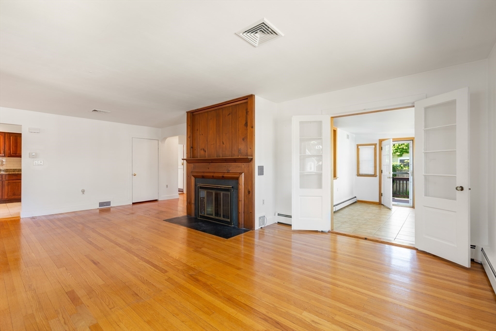 66 Overlook Road Marblehead, MA 01945 - Photo 7 of 34