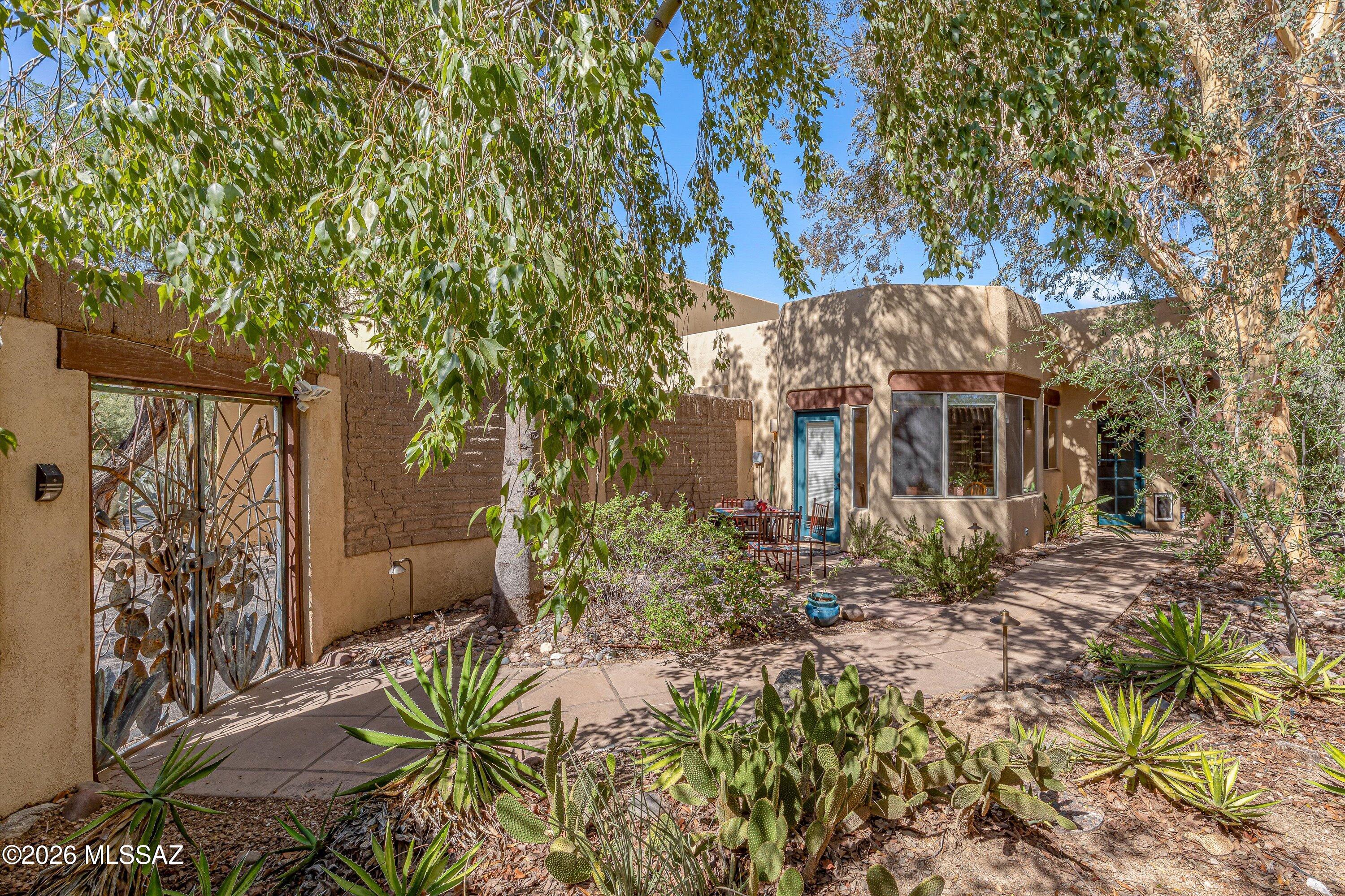 2940 North Santa Rosa Place Tucson, AZ 85712 - Photo 10 of 45