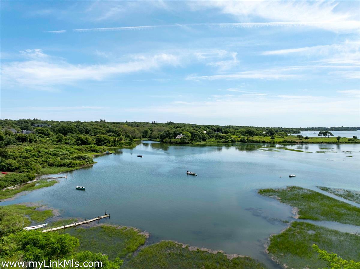 34 Edy's Island Way Chilmark, MA 02535 - Photo 16 of 46
