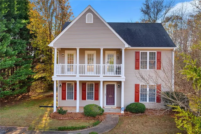 $240,000 | 109 P-4-80, Pendleton, SC 29670