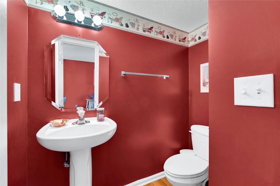 109 P-4-80 Pendleton, SC 29670 - Photo 12 of 22 Half Bath