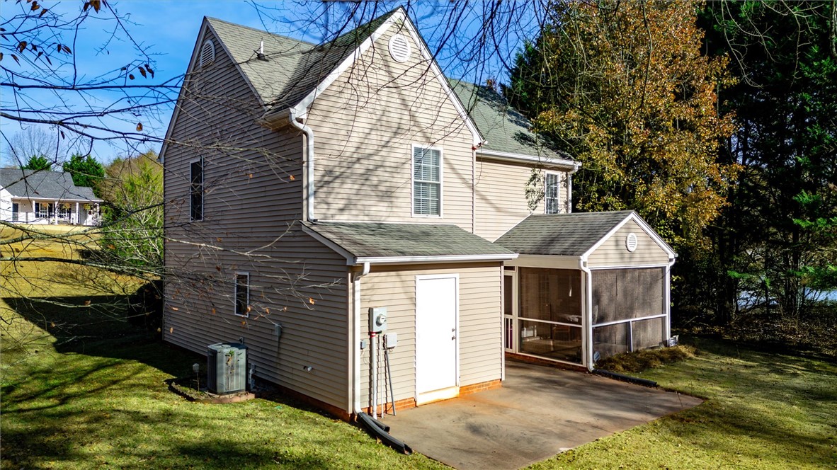 109 P-4-80 Pendleton, SC 29670 - Photo 20 of 22