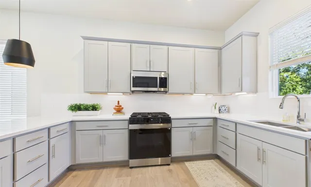 $399,700 | 2308 Kolbe Cold Springs Lane, Houston, TX 77055