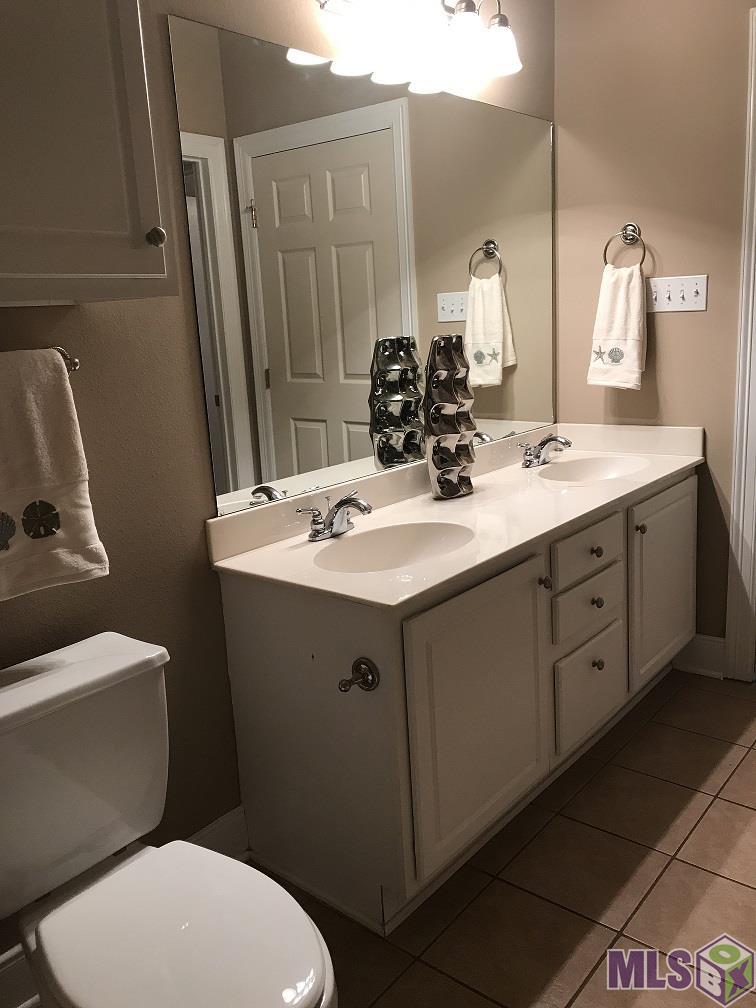 10600 Lakes Boulevard, Unit 1808 Baton Rouge, LA 70810 - Photo 3 of 6