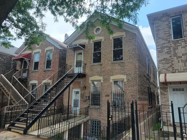 $549,000 | 1339 West 31st Street, Chicago, IL 60608