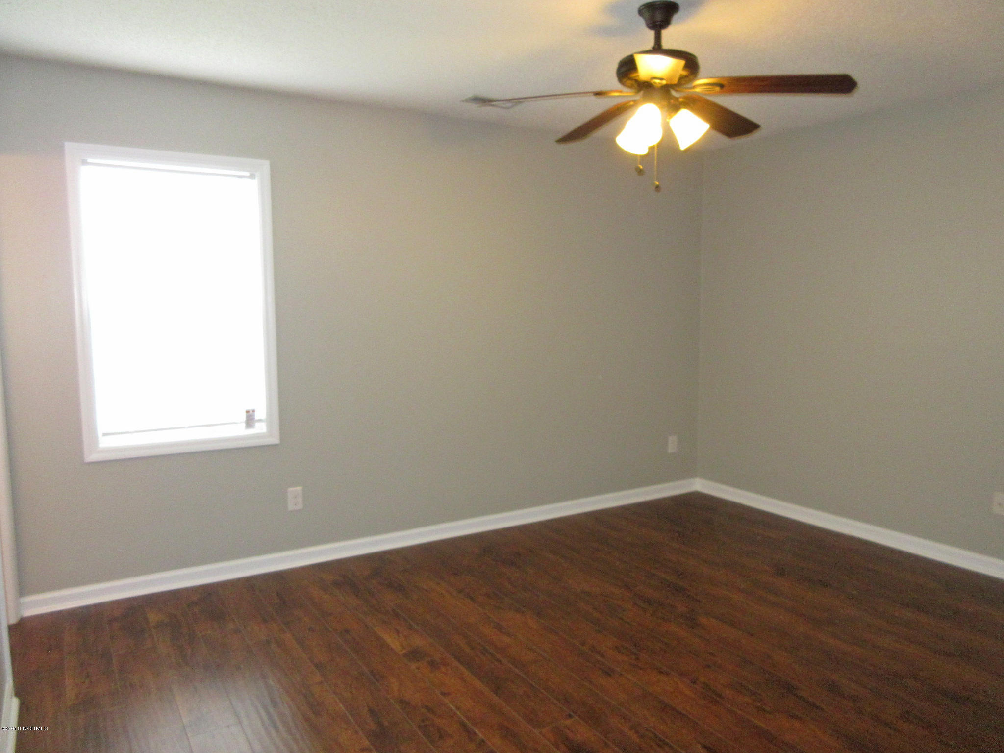 104 Gamble Way Hubert, NC 28539 - Photo 11 of 22 104 Gamble Way - Bed 1 1