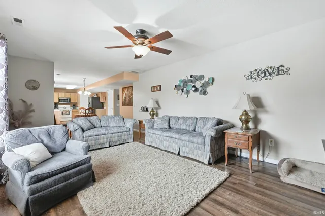 $269,900 | 807 Larkwillow Court, Huntertown, IN 46748