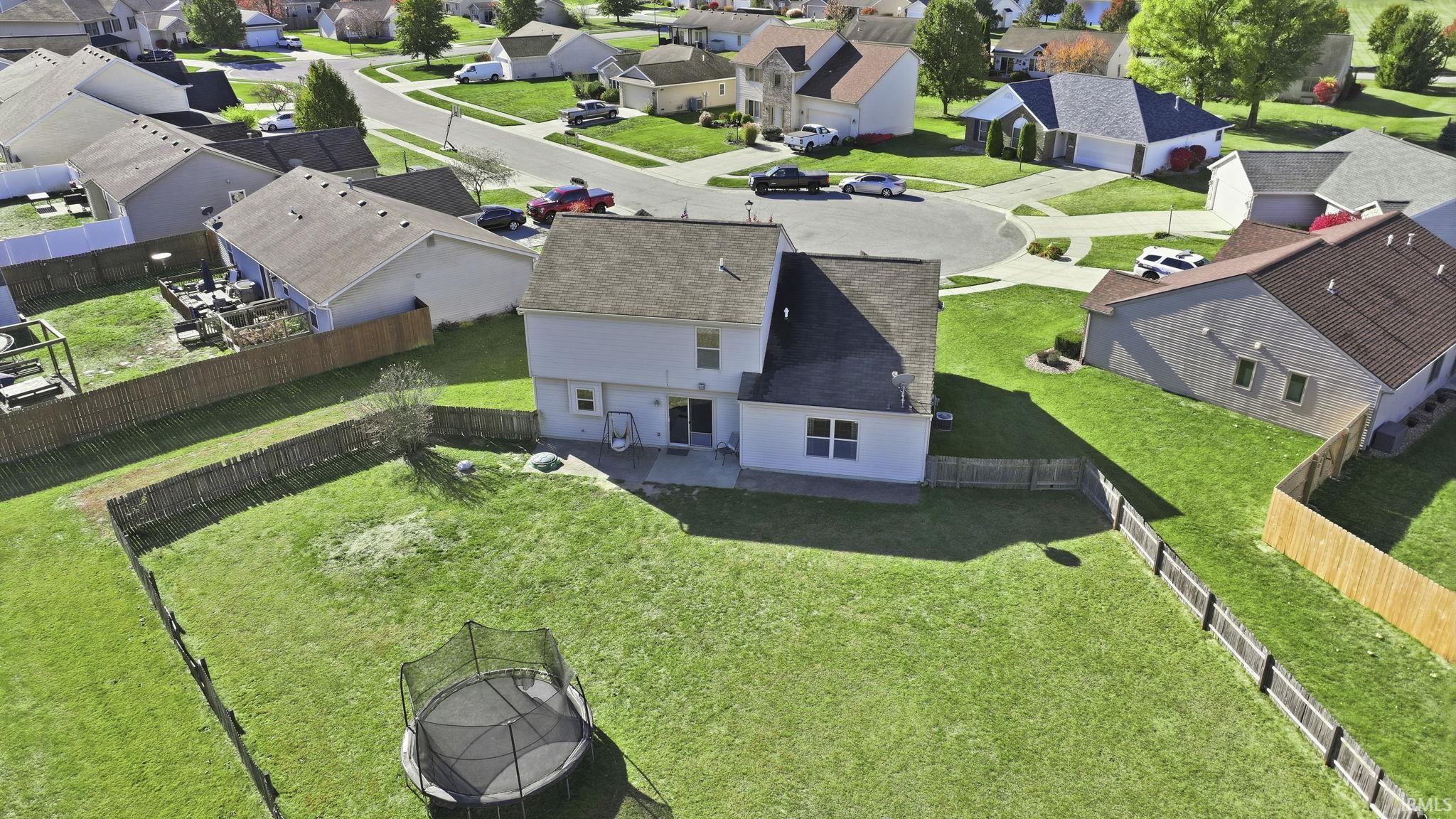 807 Larkwillow Court Huntertown, IN 46748 - Photo 33 of 36