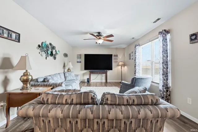 $269,900 | 807 Larkwillow Court, Huntertown, IN 46748