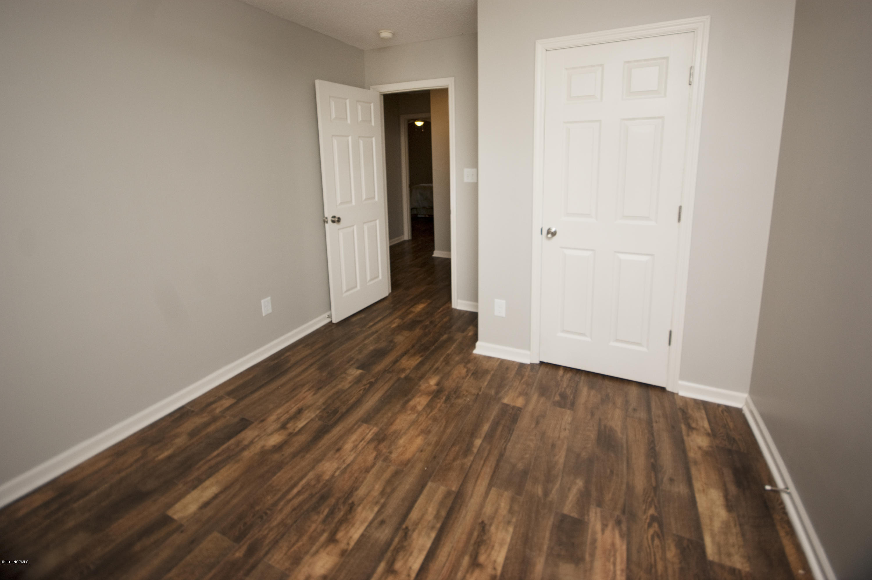 118 Fodder Drive Hubert, NC 28539 - Photo 19 of 33 1stbedroom2 (1)
