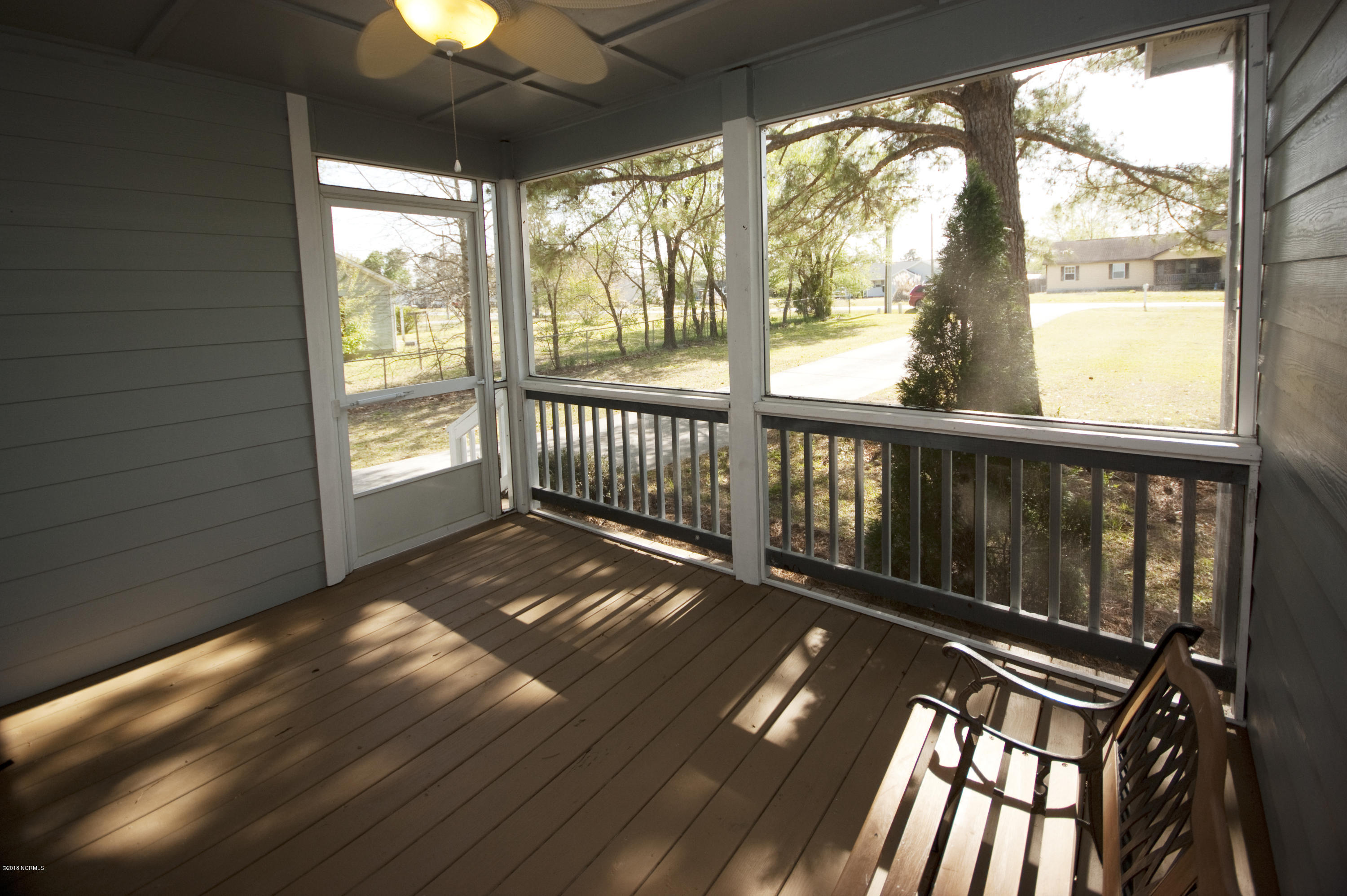 118 Fodder Drive Hubert, NC 28539 - Photo 23 of 33 frontporch2