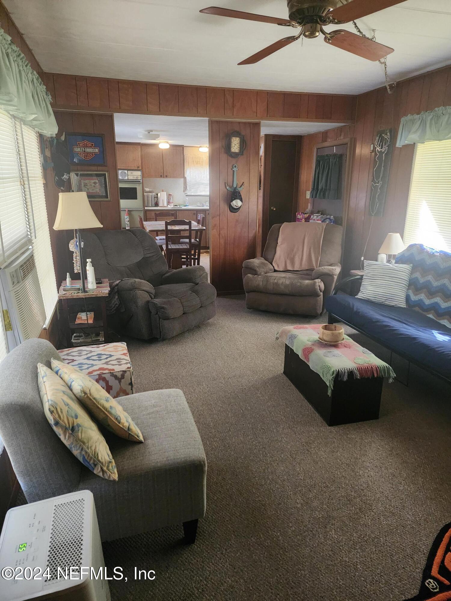 106 Edgewater Road Satsuma, FL 32189 - Photo 12 of 25 20241205_141631 (1)