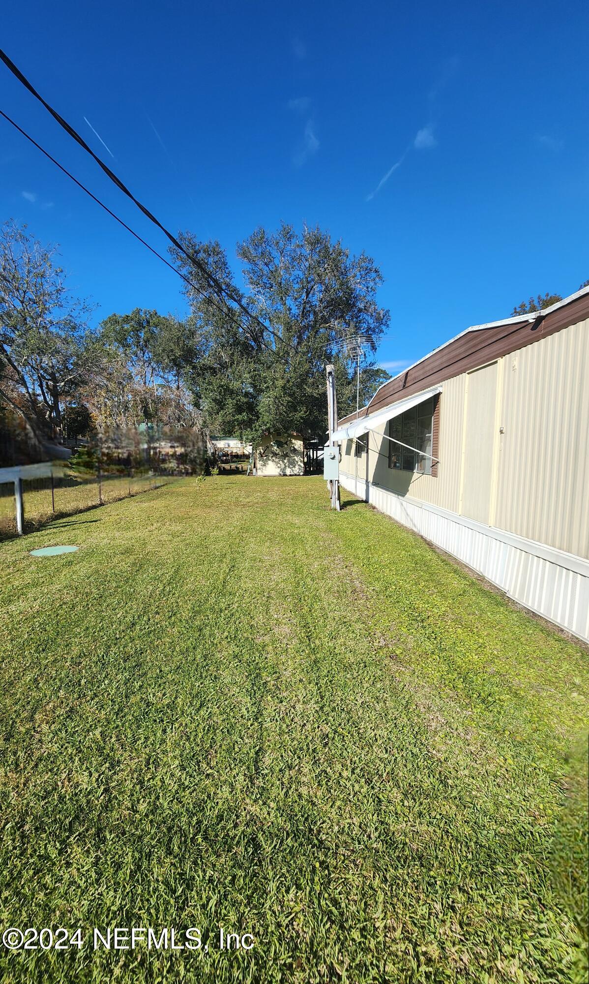 106 Edgewater Road Satsuma, FL 32189 - Photo 23 of 25 20241205_143310 (1)