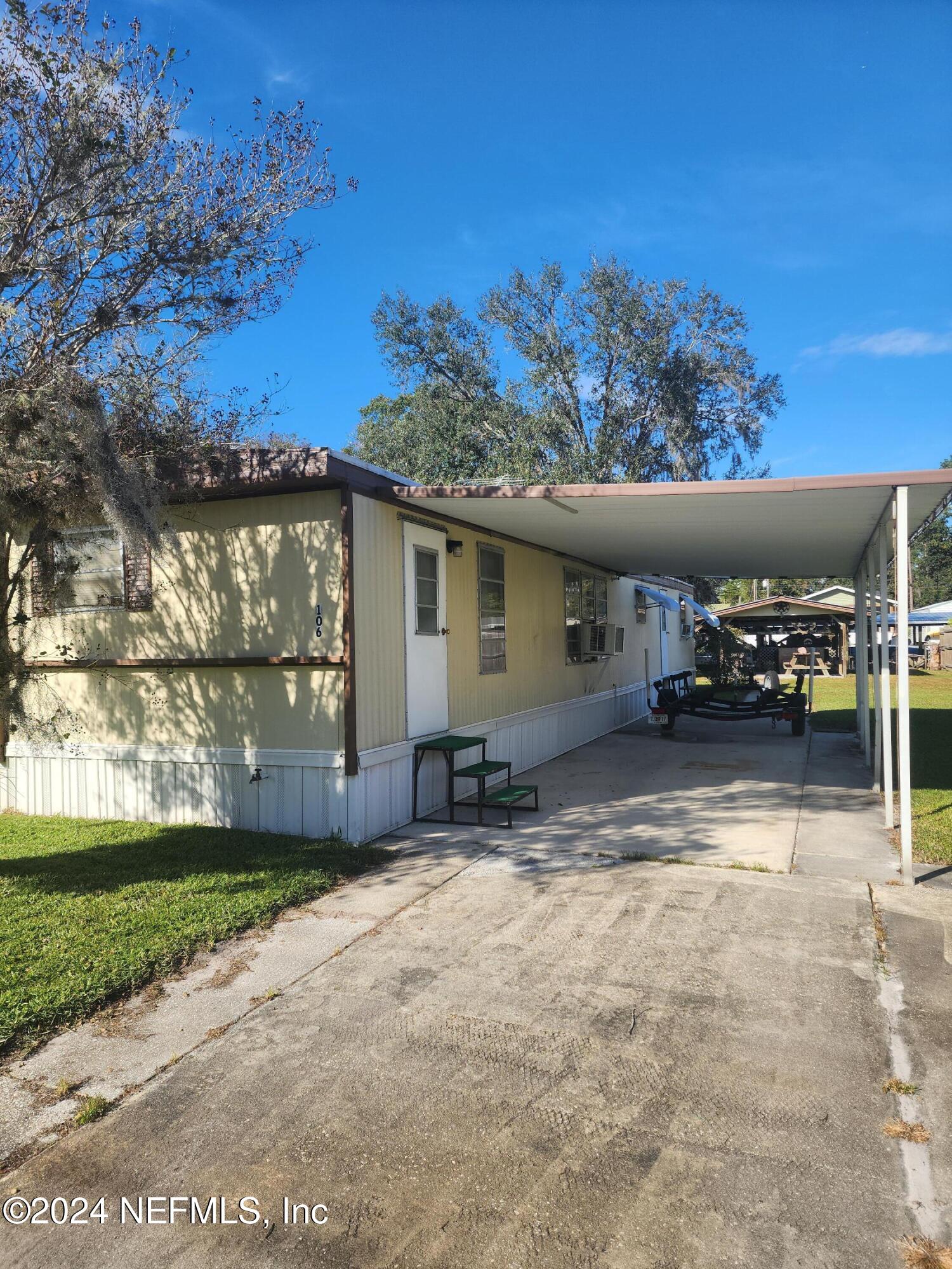 106 Edgewater Road Satsuma, FL 32189 - Photo 25 of 25 20241205_140420
