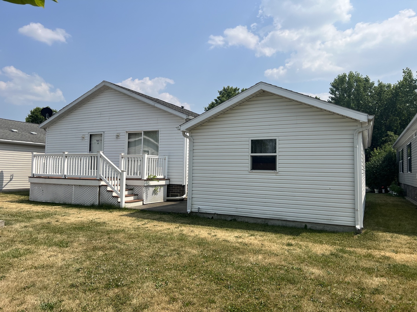 405 James Road Elwood, IL 60421 - Photo 24 of 27 a view of a house with a yard