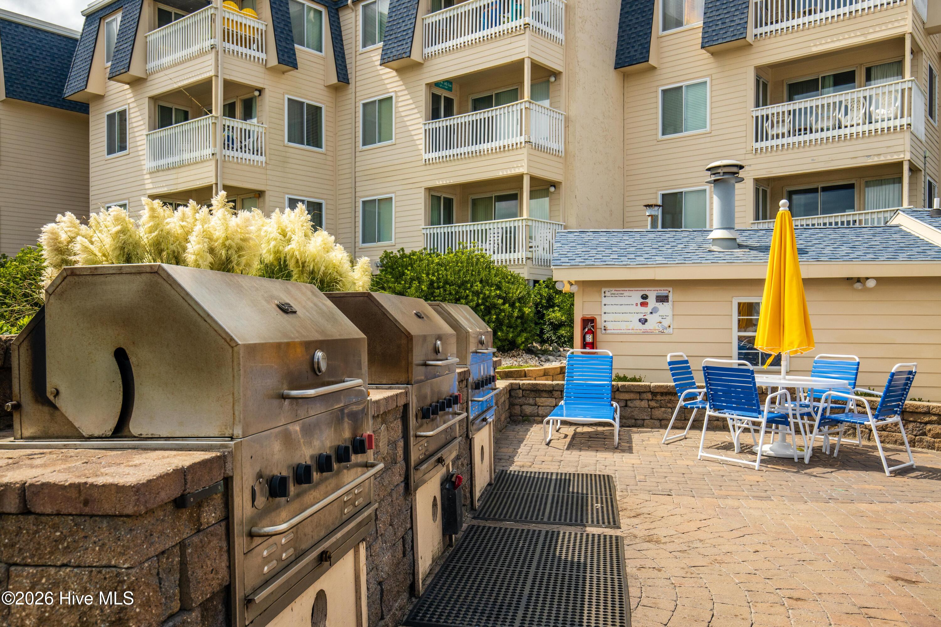 1904 East Fort Macon Road, Unit 307 Atlantic Beach, NC 28512 - Photo 25 of 37 1904 e fort grill area