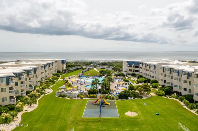 $319,000 | 1904 East Fort Macon Road, Unit 307, Atlantic Beach, NC 28512