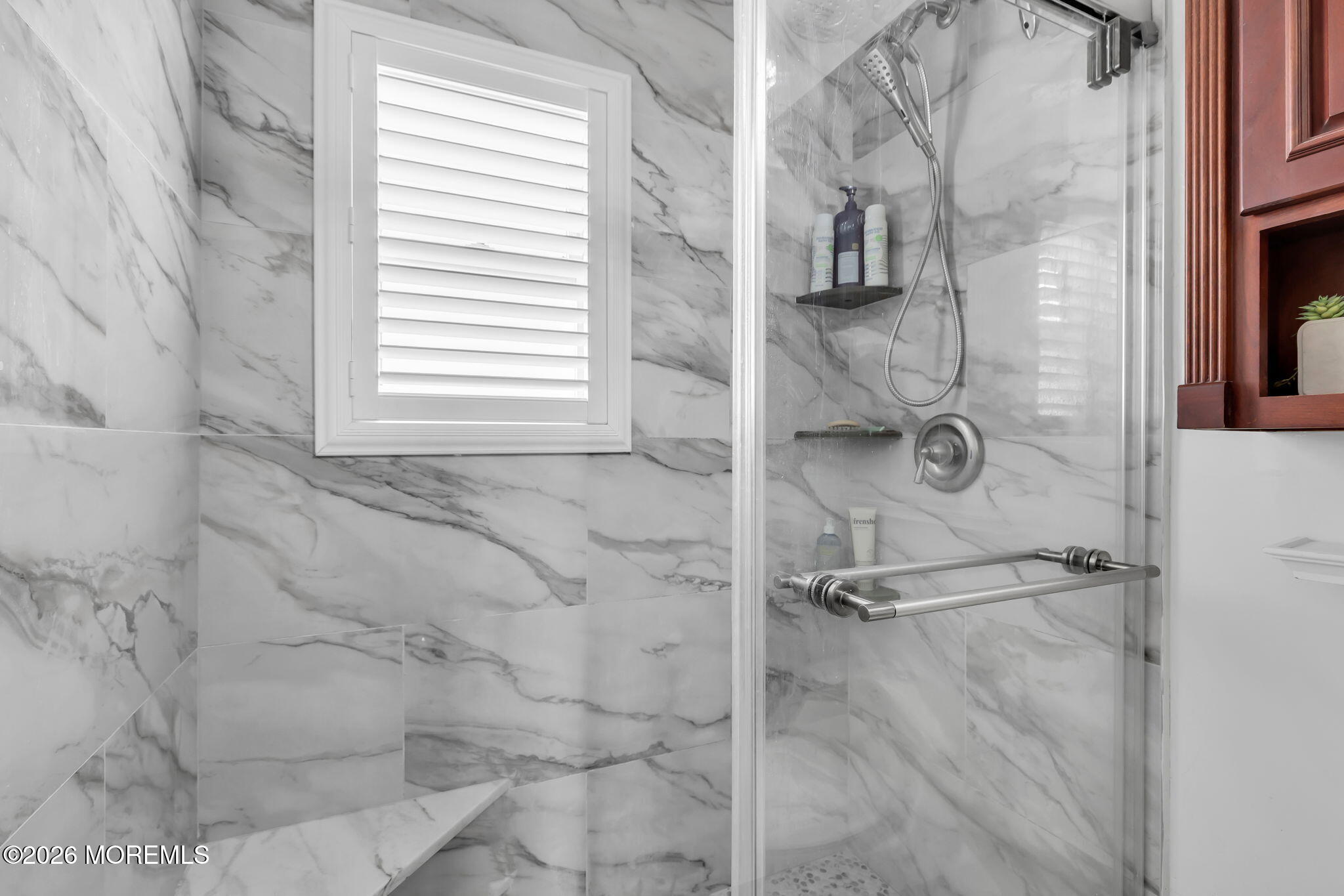 155 Wyckoff Road, Unit B Eatontown, NJ 07724 - Photo 11 of 27 21-web-or-mls-_F1A1764