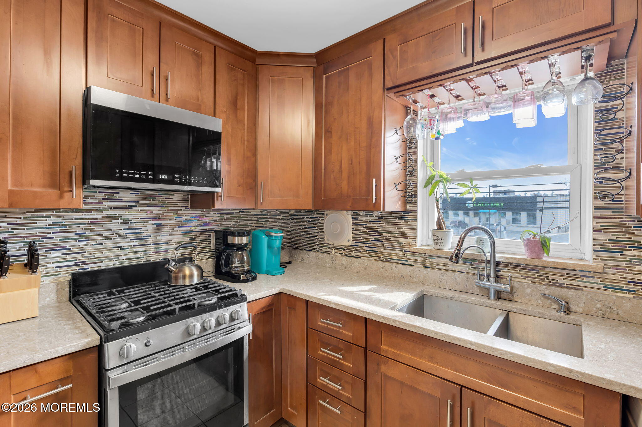 155 Wyckoff Road, Unit B Eatontown, NJ 07724 - Photo 18 of 27 14-web-or-mls-_F1A1729