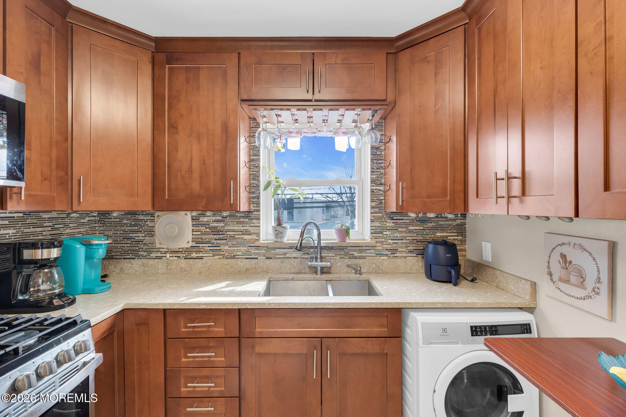 155 Wyckoff Road, Unit B Eatontown, NJ 07724 - Photo 19 of 27 13-web-or-mls-_F1A1724