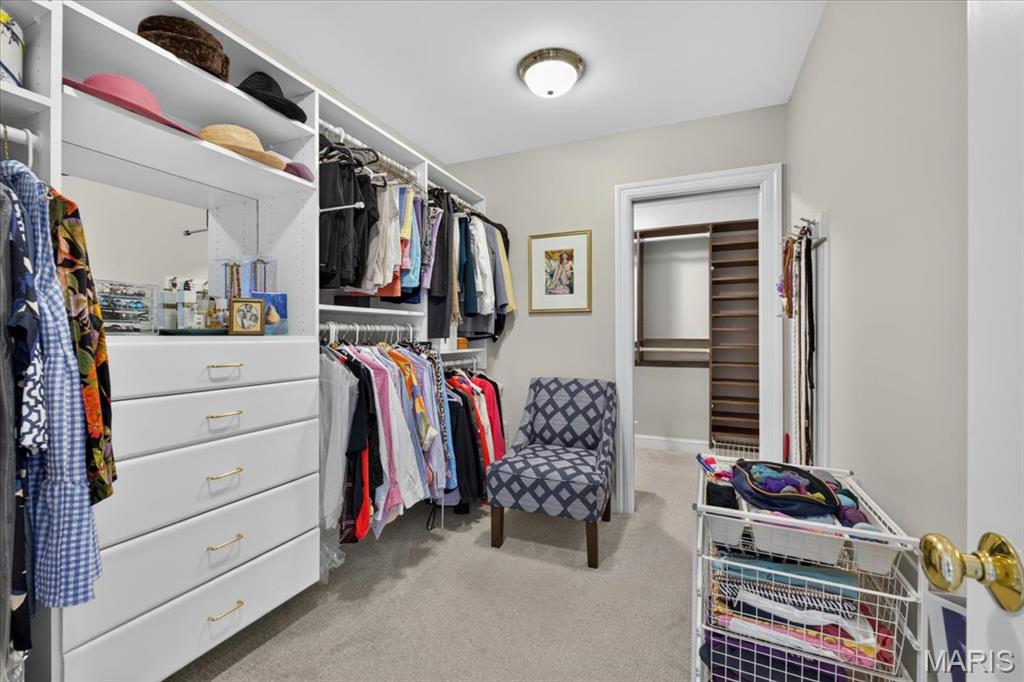 18 South McKnight Road St. Louis, MO 63124 - Photo 36 of 72 Gallery Image 36