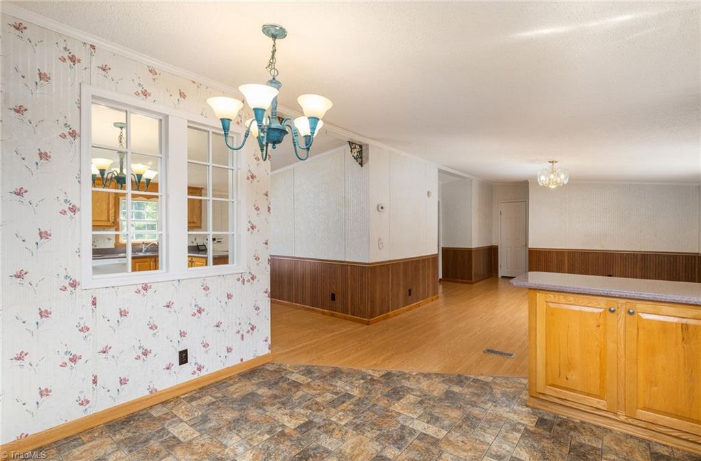 726 Spainhour Road King, NC 27021 - Photo 14 of 29 Gallery Image 14