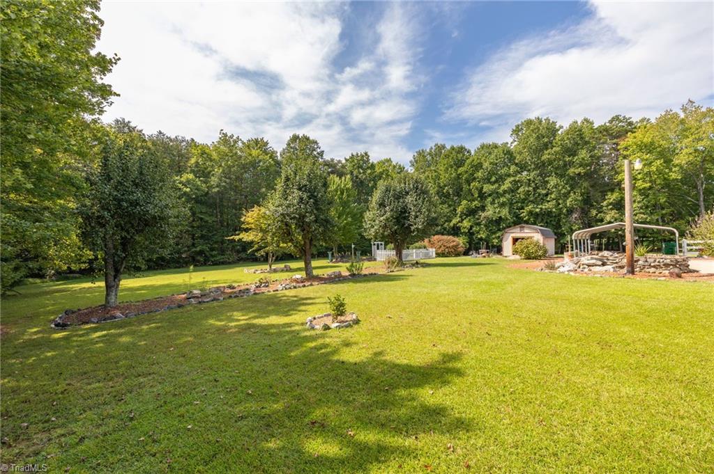 726 Spainhour Road King, NC 27021 - Photo 27 of 29 Gallery Image 27