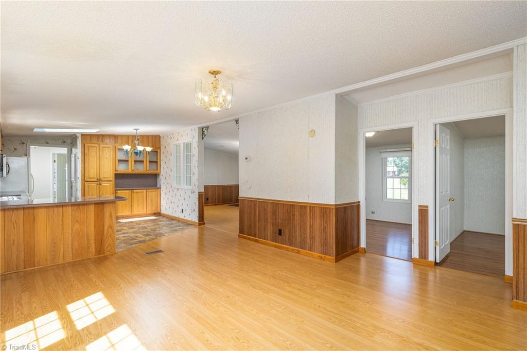 726 Spainhour Road King, NC 27021 - Photo 10 of 29 Gallery Image 10