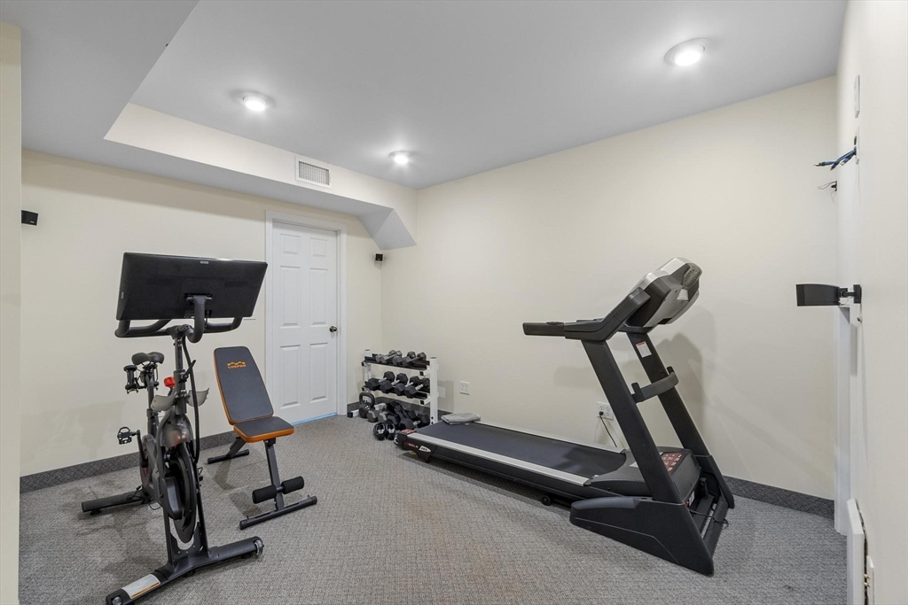 20 Seten Circle Andover, MA 01810 - Photo 33 of 41