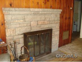 68 Pinedale Road Asheville, NC 28805 - Photo 2 of 9