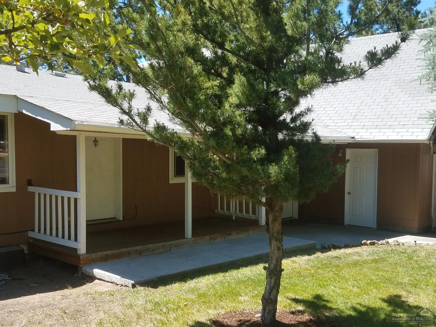 18985 Baker Road Bend, OR 97702 - Photo 2 of 21 Additional Photo