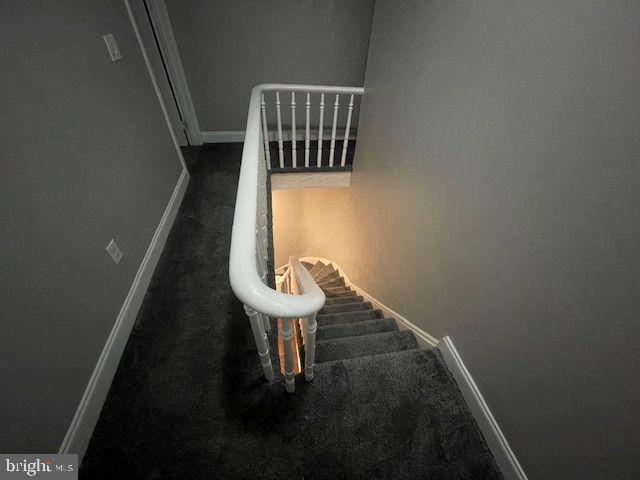 822 North Washington Street, Unit 822 Baltimore, MD 21205 - Photo 5 of 14 a view of entryway