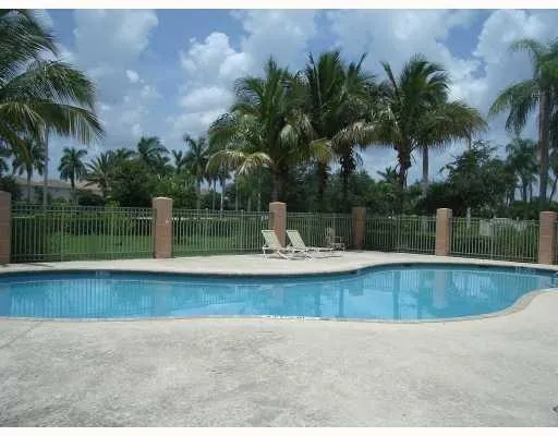 $1,900 | 3490 Briar Bay Boulevard, Unit 104, West Palm Beach, FL 33411