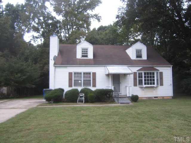 905 Cross Link Road Raleigh, NC 27610 - Photo 1 of 10