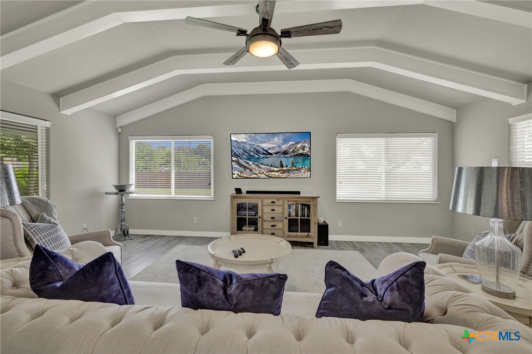 635 Riverside Path Canyon Lake, TX 78133 - Photo 7 of 47 Gallery Image 7