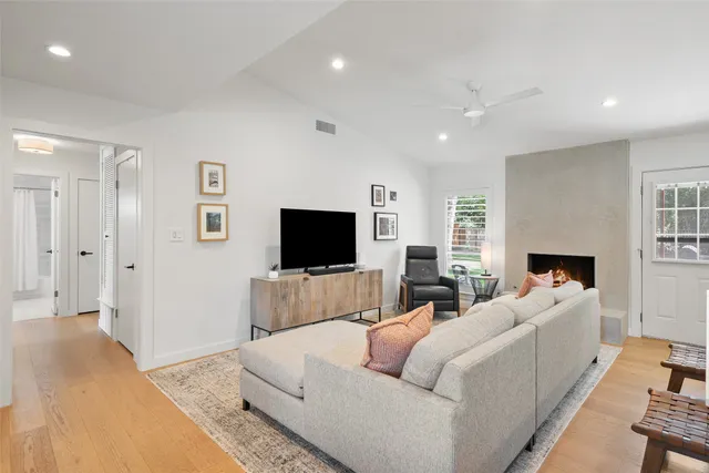 $639,000 | 2611 Coatbridge Drive, Austin, TX 78745