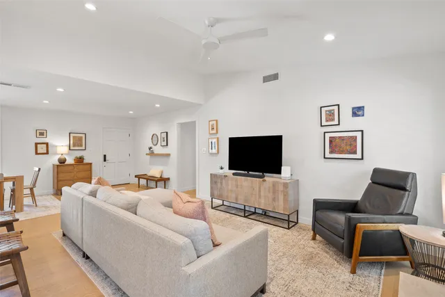 $639,000 | 2611 Coatbridge Drive, Austin, TX 78745