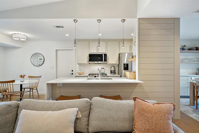 $639,000 | 2611 Coatbridge Drive, Austin, TX 78745