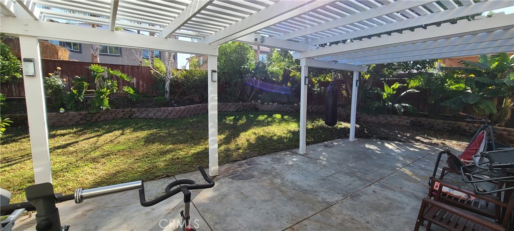 2563 Gilbert Avenue Corona, CA 92881 - Photo 14 of 21 a view of a porch