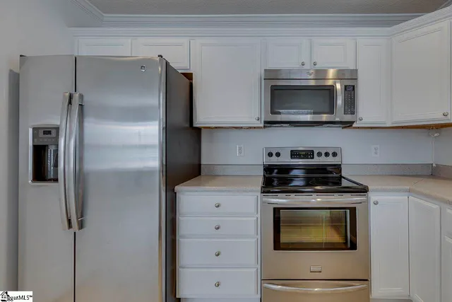 $299,900 | 211 Cassidy Court, Simpsonville, SC 29680