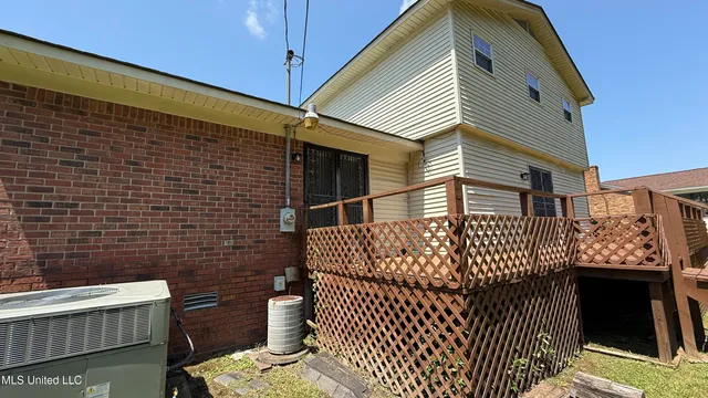 $199,900 | 595 Swaney Drive, Holly Springs, MS 38635