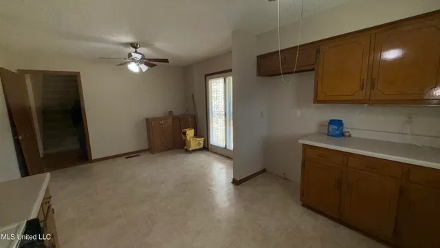 $199,900 | 595 Swaney Drive, Holly Springs, MS 38635