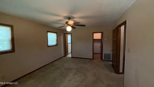 $199,900 | 595 Swaney Drive, Holly Springs, MS 38635