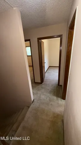 $199,900 | 595 Swaney Drive, Holly Springs, MS 38635