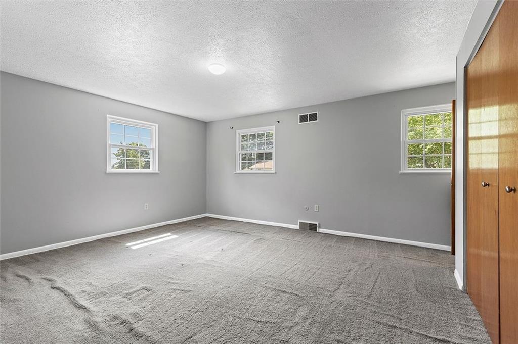 217 Lytton Road Coraopolis, PA 15108 - Photo 24 of 44